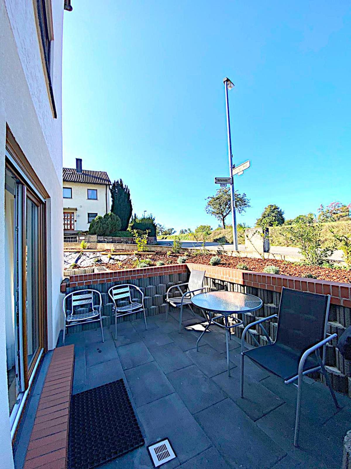 Charmanter Rueckzugsort Mit Grosser Terrasse In Idyllischer Umgebung Boeblingen Luaran gambar